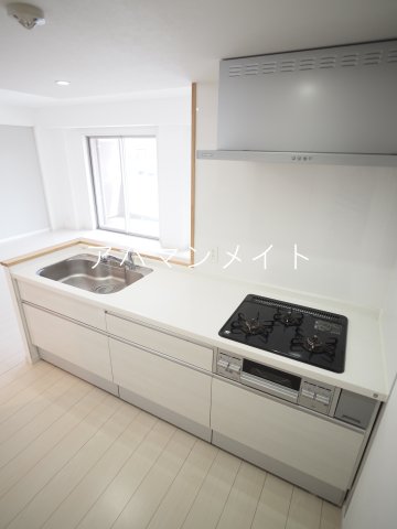 キッチン　システムキッチンです