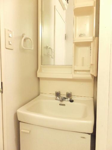 洗面設備　独立洗面台