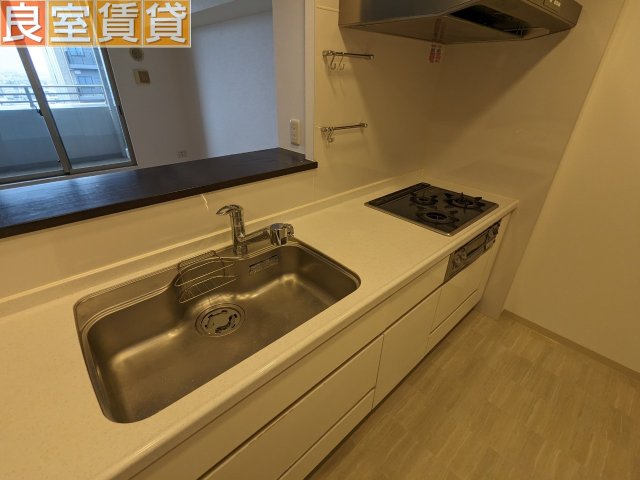 キッチン　※このお写真は同物件の別のお部屋のお写真です。現状優先