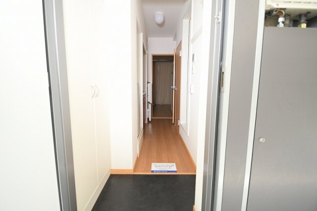 玄関　現況優先します