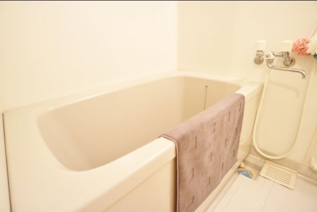 バス・シャワールーム　清潔感のある浴室です！