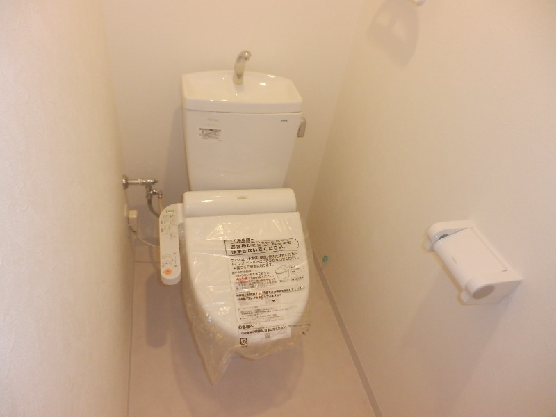 トイレ　温水洗浄便座♪