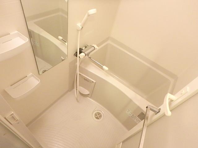 バス・シャワールーム　浴室