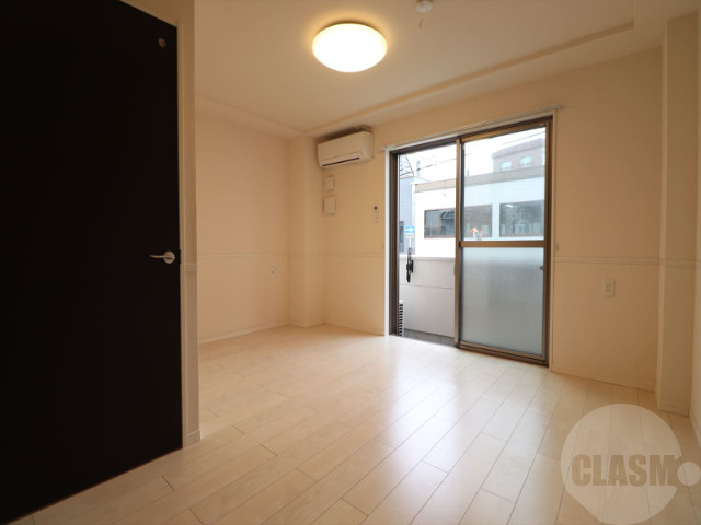 居室・リビング　明るい室内です