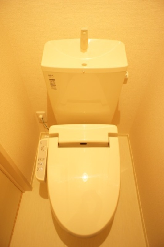 トイレ　図面と現状に相違がある場合には現状を優先