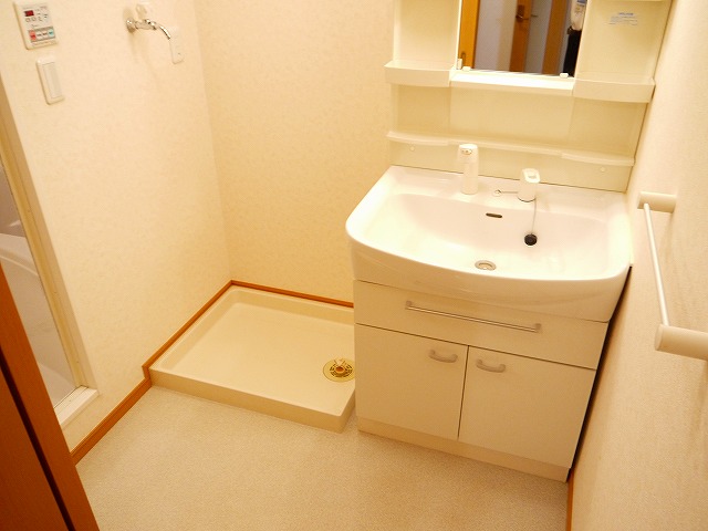 洗面設備　忙しい朝には欠かせない洗面所です