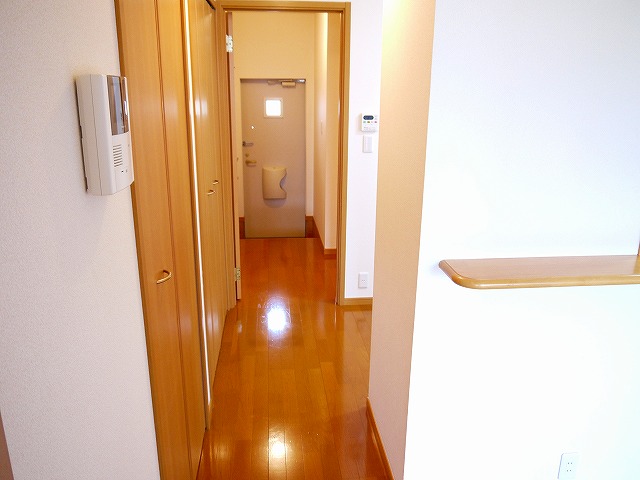 玄関　シンプルで使いやすい玄関です