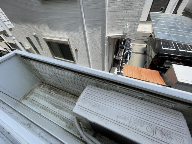 バルコニー　現況優先
