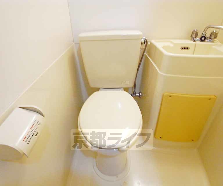 トイレ　きれいなトイレです