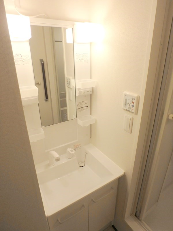 洗面設備　独立洗面台が設置されています！