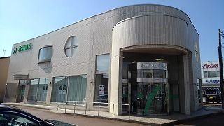 銀行　北國銀行　神谷内支店（銀行）まで400m