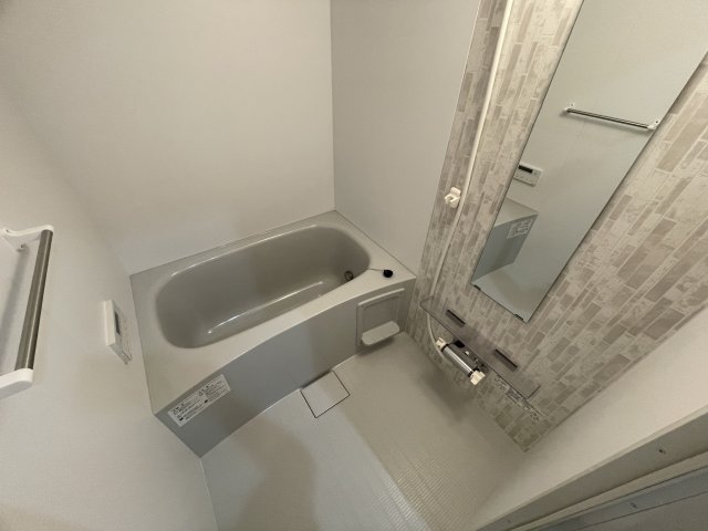 バス・シャワールーム　お風呂です