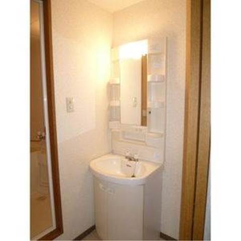 洗面設備　シャンドレ付き！