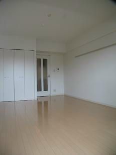 居室・リビング　リビングです　以下別号室参考写真です