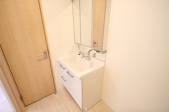 洗面設備　※別部屋の写真です