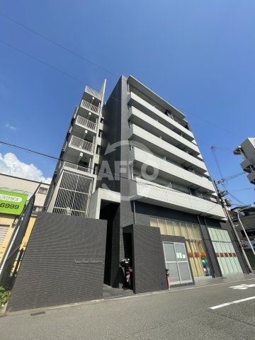 建物外観　ヴィーナスコート福島　外観