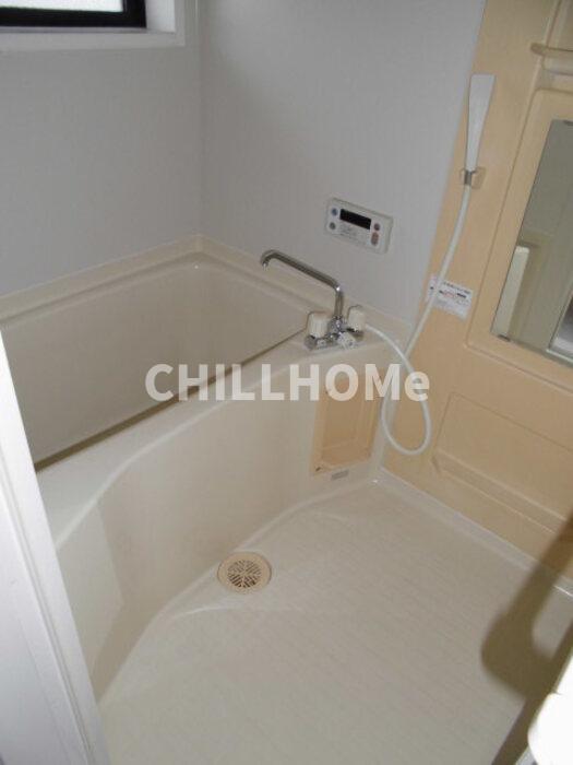 バス・シャワールーム　当社、チルホームのHPもご覧ください(^^)/物件情報多数♪