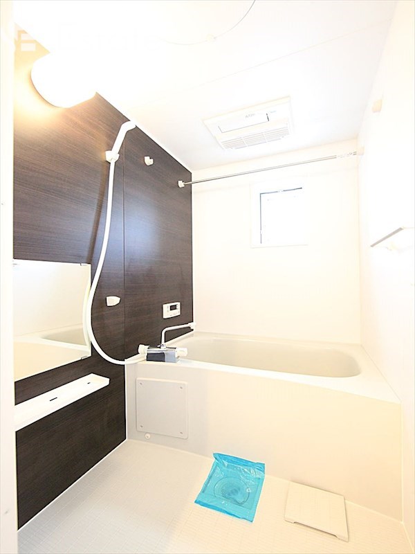 バス・シャワールーム　バスルーム