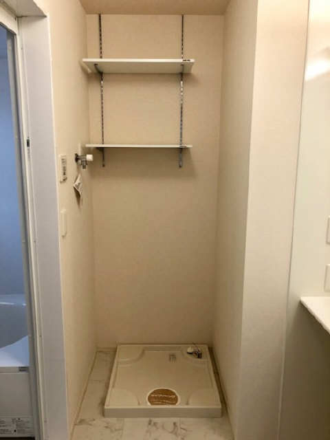 その他設備　洗濯機置き場