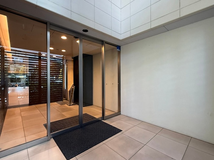 コンビニ　ローソン大崎店（コンビニ）まで134m