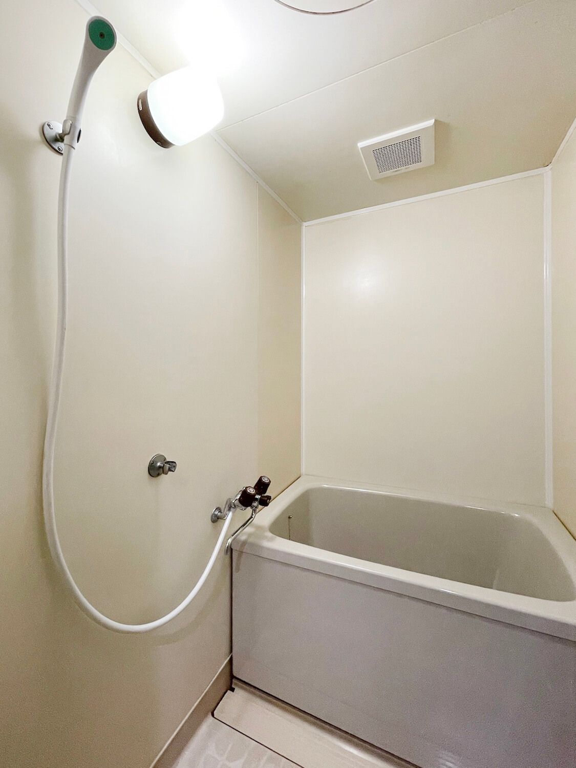 バス・シャワールーム　現況優先です。