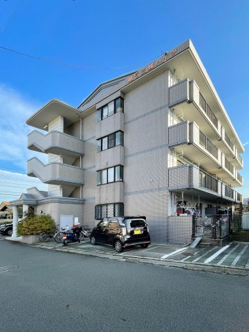 建物外観　現況優先です。