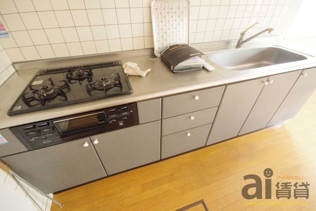 キッチン　※別号室写真です