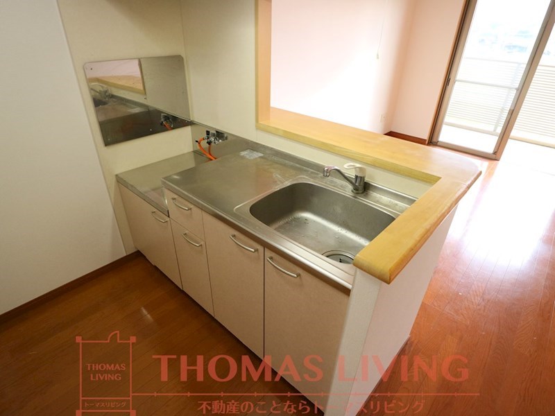 キッチン　写真は別号室です。