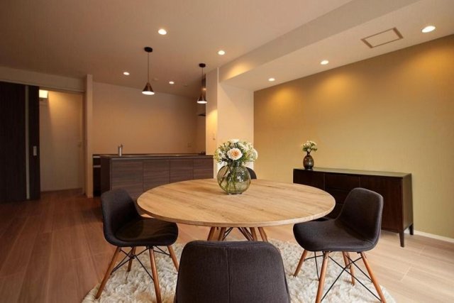 居室・リビング　ＣＧで家具等を配置したもので家具等は含まれません。