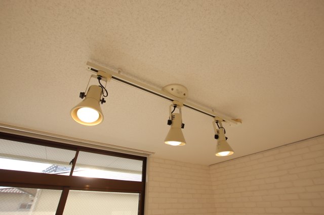 その他設備　間接照明