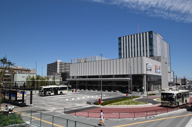 ショッピングセンター　JOINUS TERRACE futamatagawa(ジョ（ショッピングセンター）まで809m