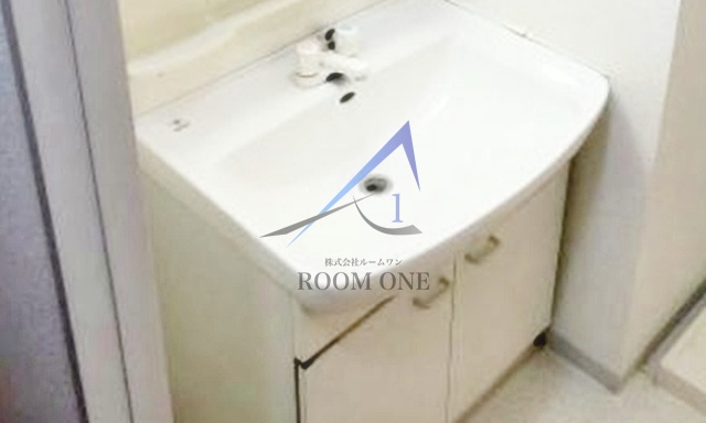 洗面設備　洗面台です。