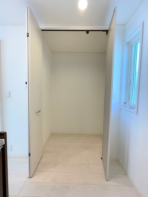 収納　★奥行きのしっかりある収納★