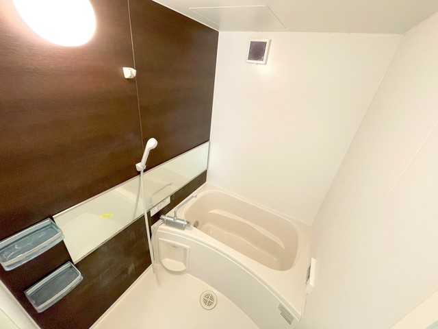 バス・シャワールーム　★追炊き機能付き風呂★