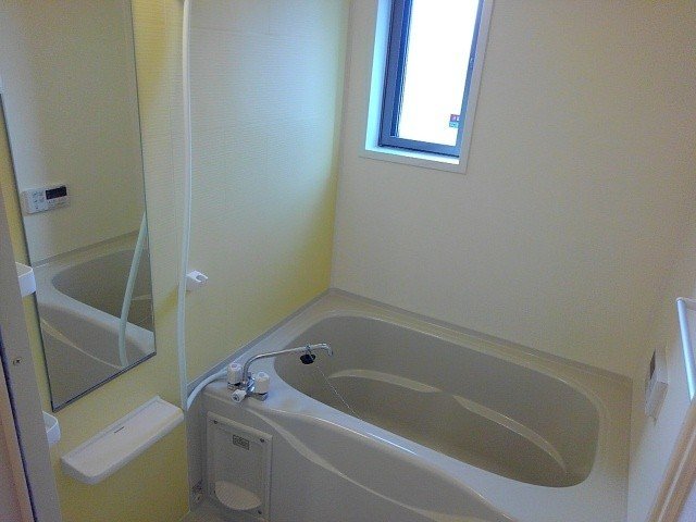 バス・シャワールーム　日々の暮らしに欠かせないお風呂です