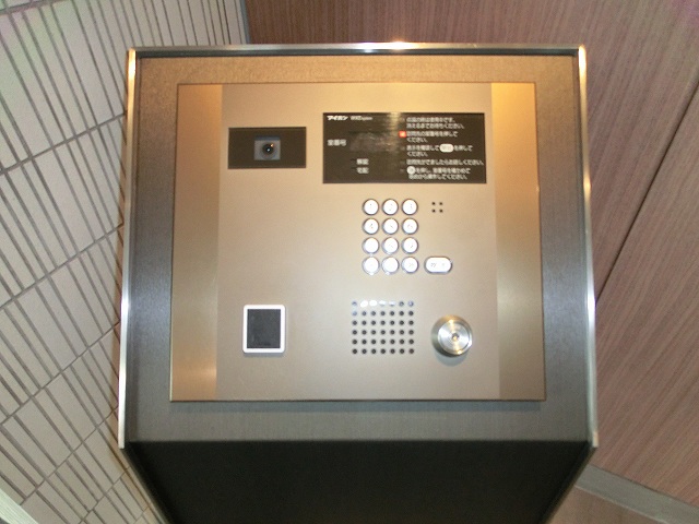 エントランス　タッチキーのモニター付オートロックセキュリティです
