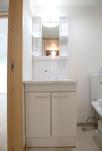 洗面設備　洗面所