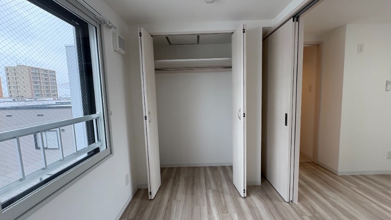 収納　クローゼット