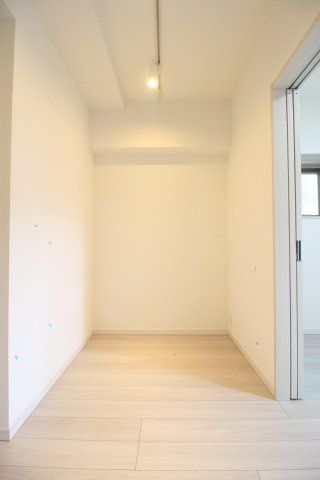 居室・リビング　デルックスイケブクロ　豊島区池袋4