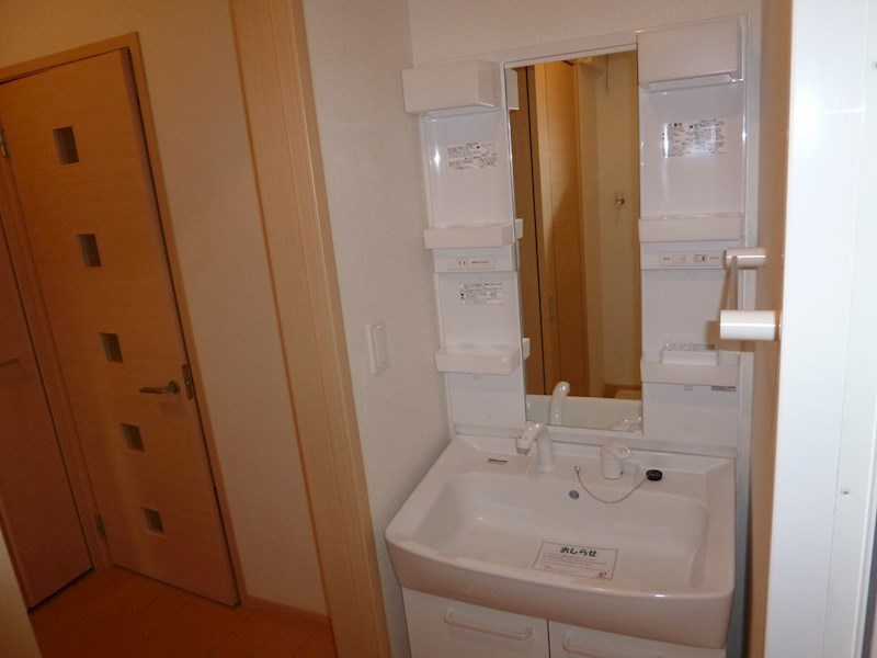 洗面設備　類似部屋写真