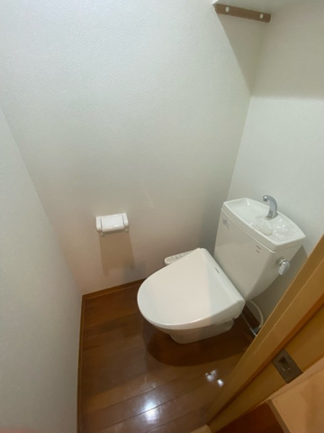 トイレ　シンプルで使いやすいトイレです♪