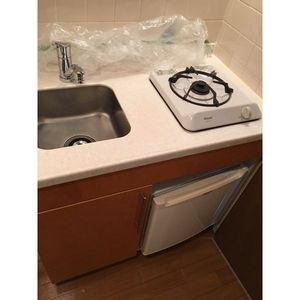 キッチン　同物件別部屋写真