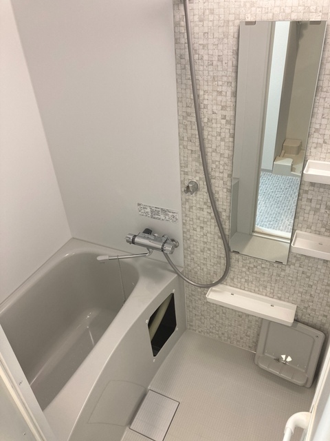 バス・シャワールーム　※写真は同タイプ住戸です。