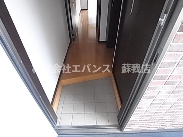 玄関　シンプルで使いやすい玄関です