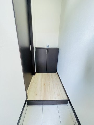 玄関　※同物件別号室の写真になります