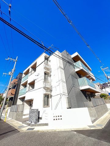 建物外観　落ち着いた雰囲気の外観です