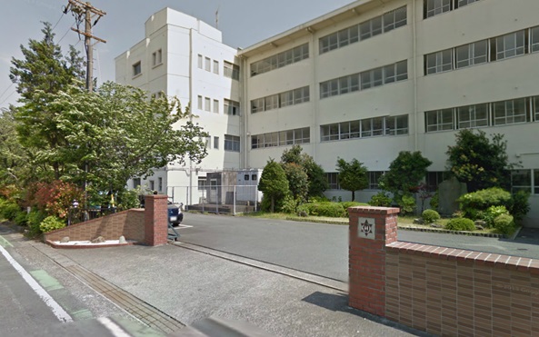 中学校　第一中学校（中学校）まで959m