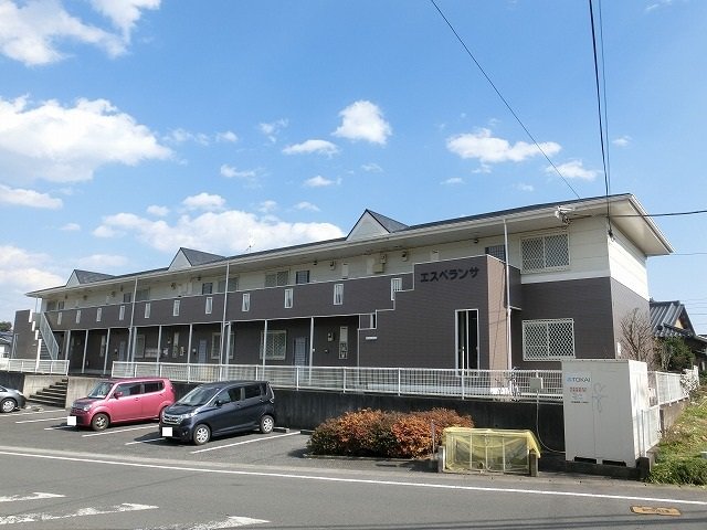 建物外観　落ち着いた雰囲気の外観です
