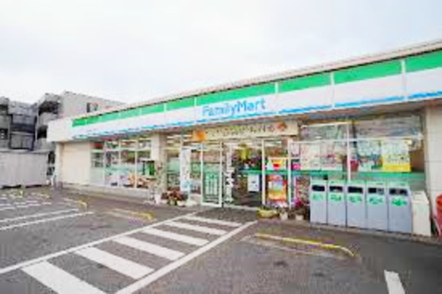 コンビニ　ファミリーマート浦安東野一丁目店（コンビニ）まで463m