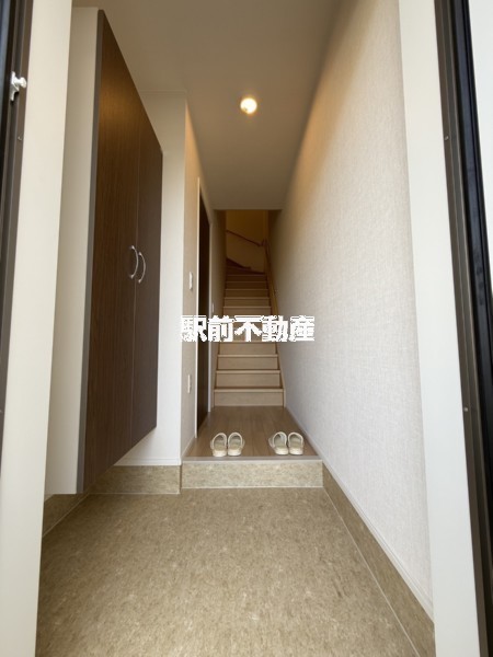 玄関　類似物件流用